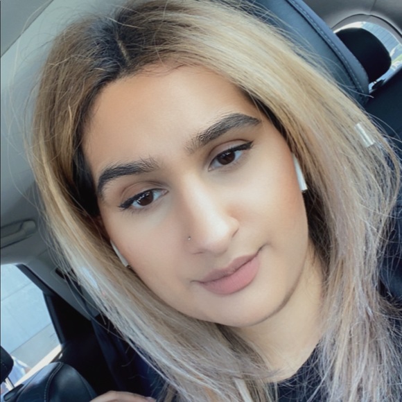 Meet your Posher, Tanya - Picture 1 of 1